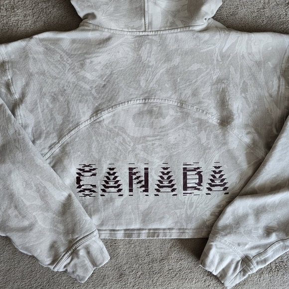 Lululemon All Yours Cropped Hoodie COC Logo size 12 - Picture 12 of 14
